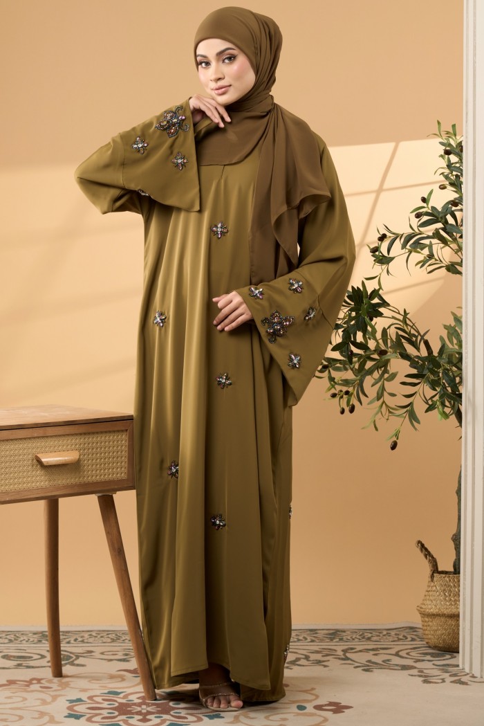 MEDEA IN OLIVE GREEN (PREBOOK)